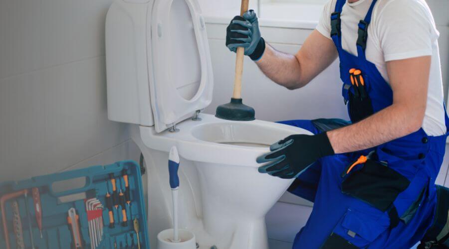 Local expert plumbing services in Oakland Mills, PA